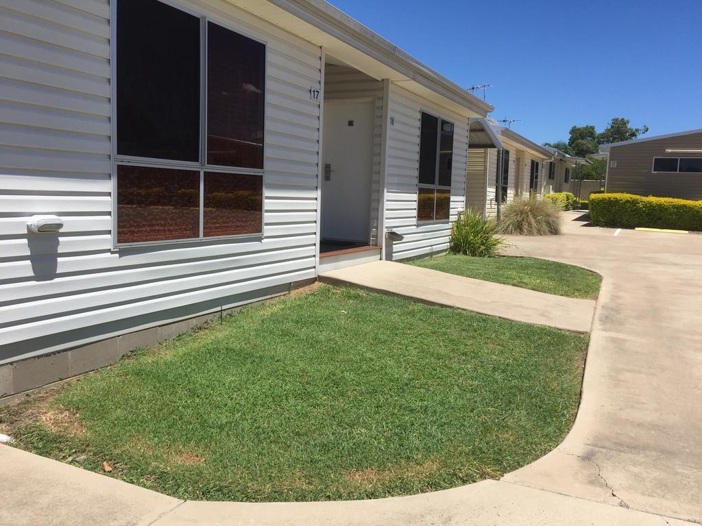 Springsure Overlander Motel Exterior foto