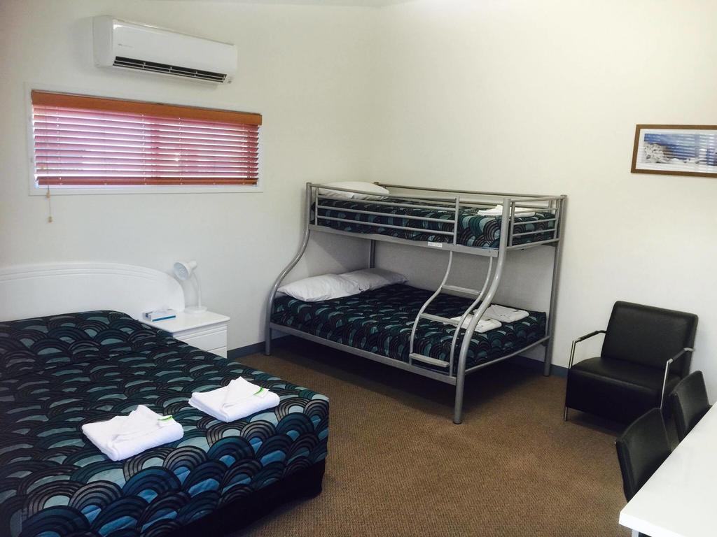 Springsure Overlander Motel Exterior foto
